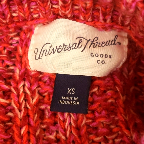 Universal Thread Sweater - Picture 3 of 3